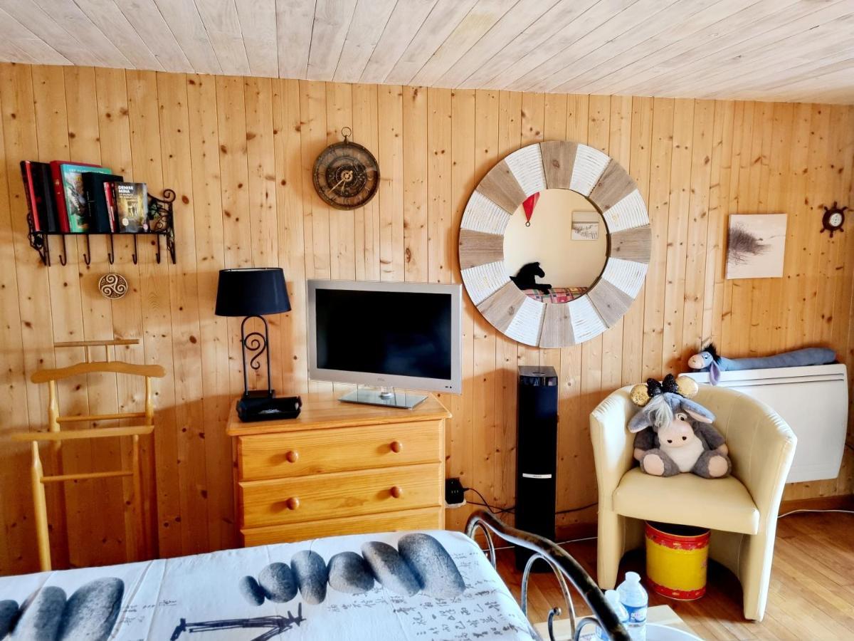 Ty Cosy, Chambre Privee Lägenhet Pluméliau Exteriör bild